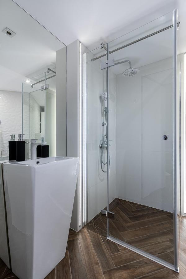 קרקוב Vistula Boulevards Jacuzzi Apartment מראה חיצוני תמונה