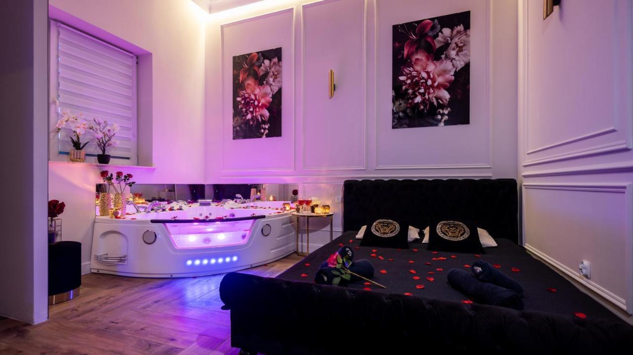 קרקוב Vistula Boulevards Jacuzzi Apartment מראה חיצוני תמונה